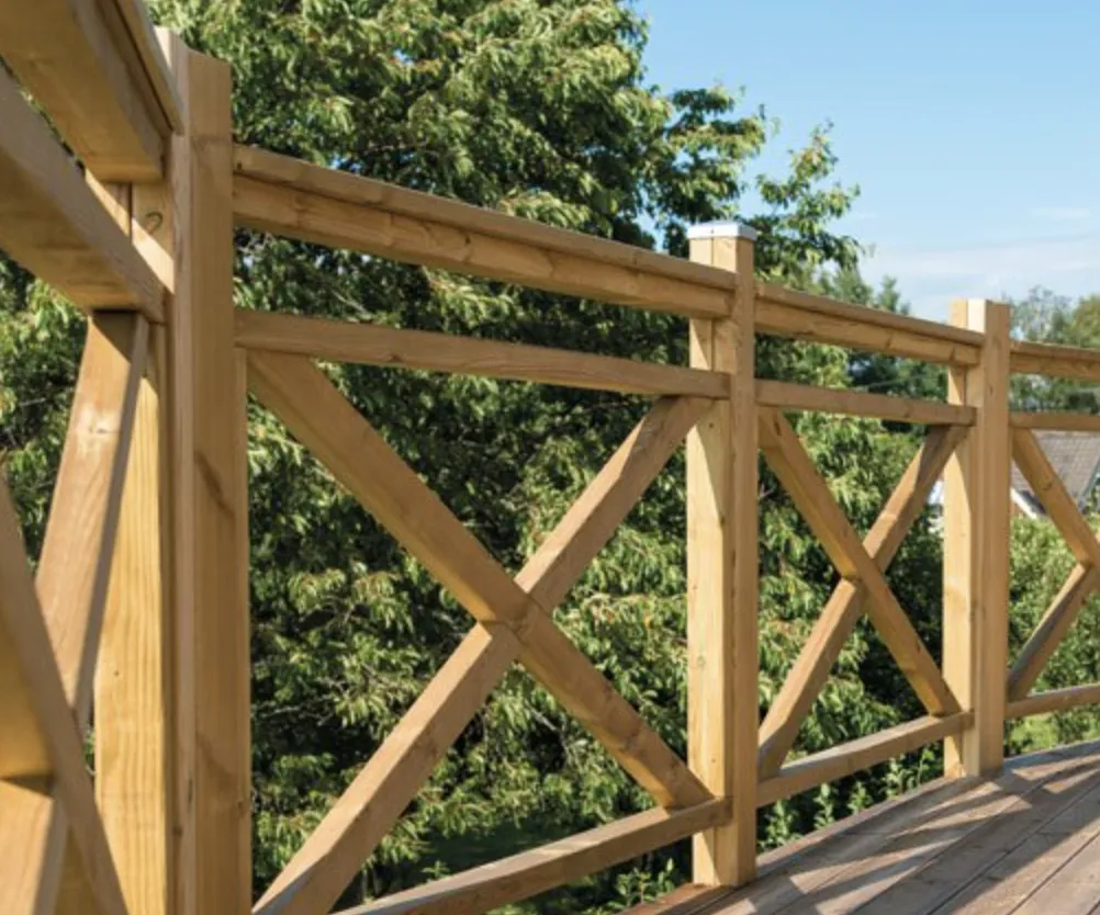 Altan med kryssräcke